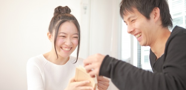 人の褒め方にはコツがある 緊張してても絶対好かれる会話術とは 恋サプリ 人の褒め方にはコツがある 緊張してても絶対好かれる会話術とは 恋サプリ