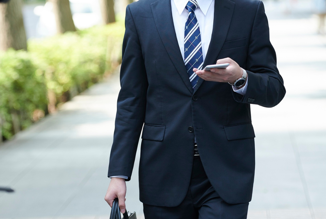 なぜ既読スルーするの？男性心理11選