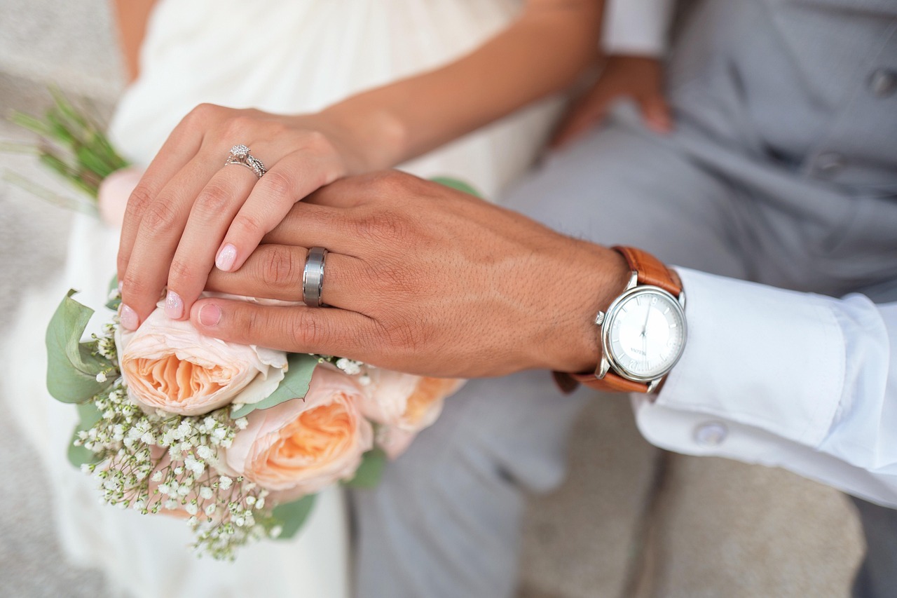 年収500万円以上の男性と出会いたい！効果的な結婚相談所の選び方