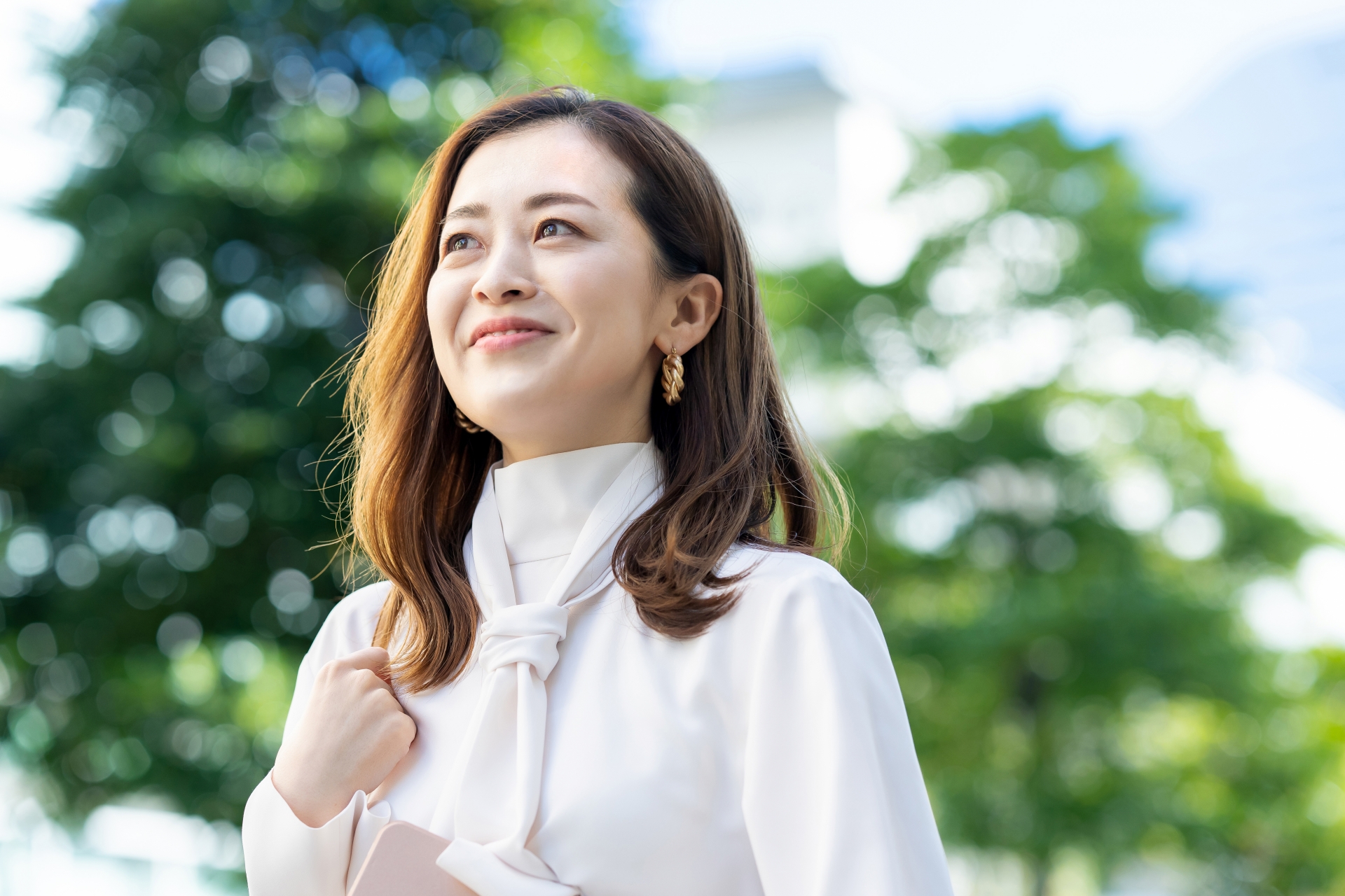 アラフォーとは何歳から何歳？現代のアラフォー女性の特徴や魅力を引き出す方法