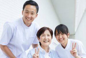 マザコンとは？意味・特徴・見分け方・付き合い方を徹底解説
