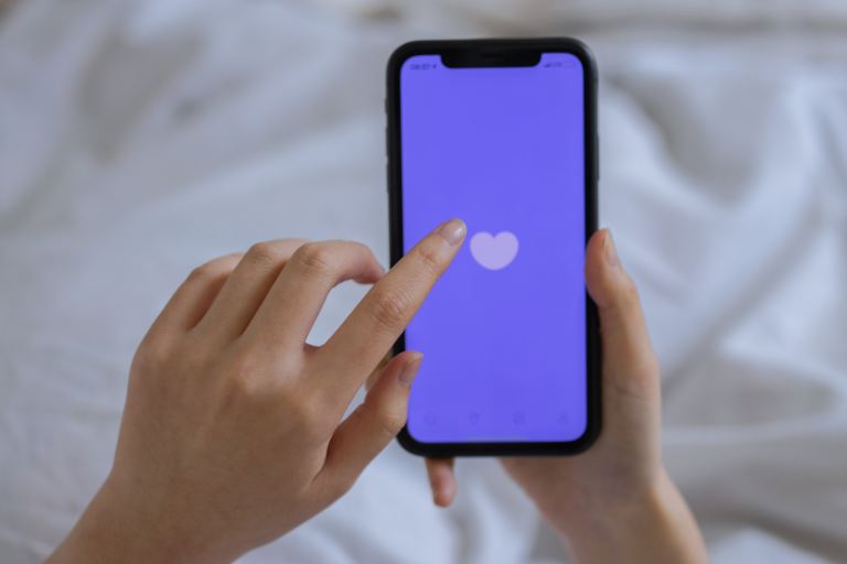 キープされてると感じたら連絡をやめた方が良い相手の特徴