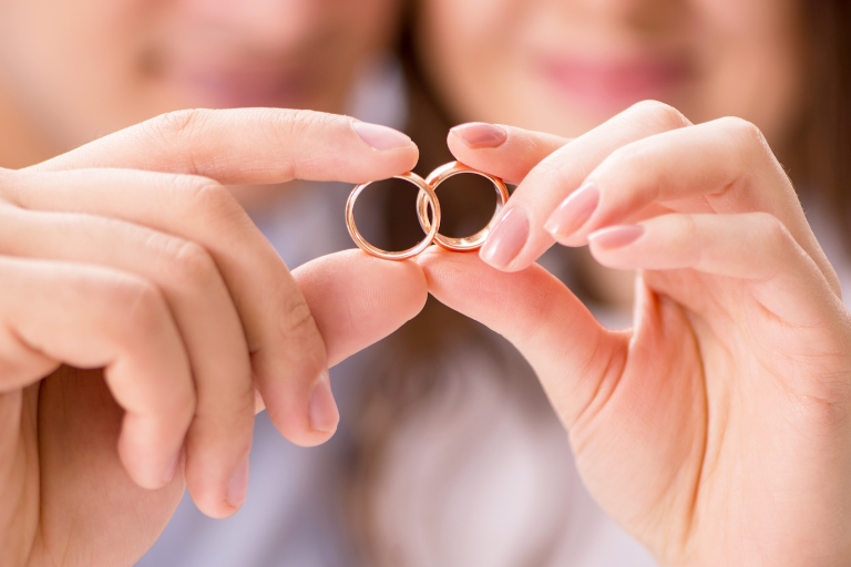 「いい夫婦の日」以外にもある？入籍日・記念日におすすめの語呂合わせ