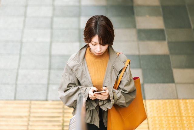 音信不通の彼氏にやってはいけないNG行動