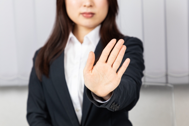 モラハラ彼氏とどう向き合う？｜対処法と別れの判断軸