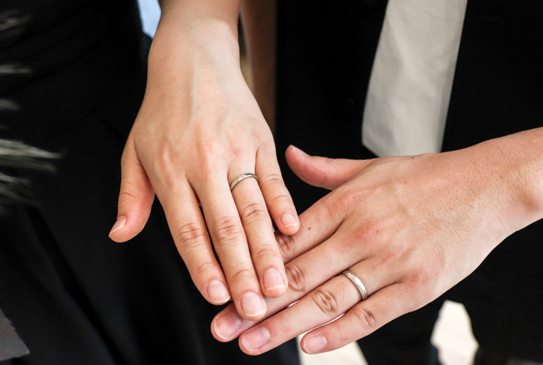 なぜ結婚すると幸せを感じやすいのか？3つの理由