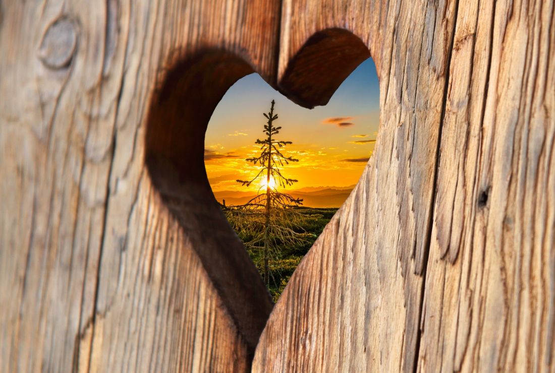 これって未練なの？恋愛で未練がある人の特徴・行動