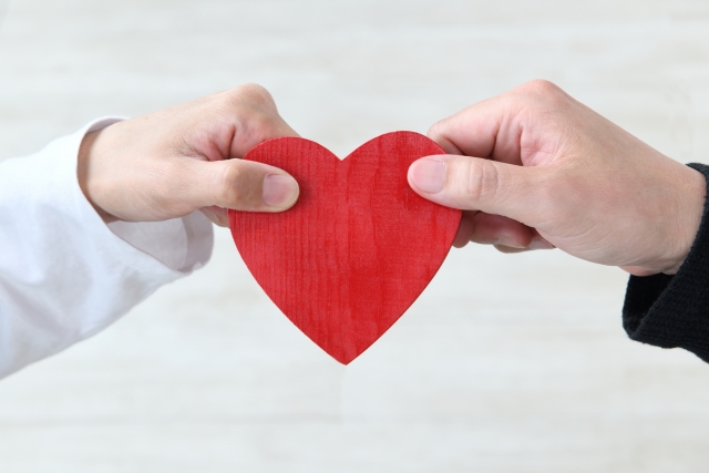 23歳に最適な婚活手段を徹底比較