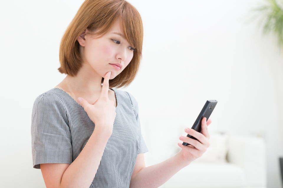 【要注意】忙しい彼氏にとって「負担になる彼女」のNG行動