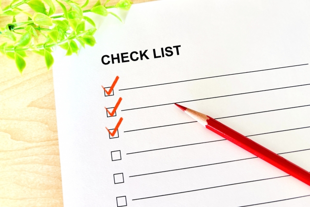 あなたの彼氏は重い？激重彼氏の言動チェックリスト