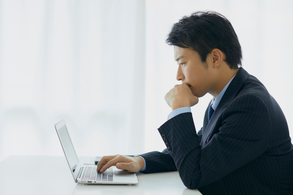 【忙しくて会えない男の本音】「忙しい」は本当？それとも言い訳？