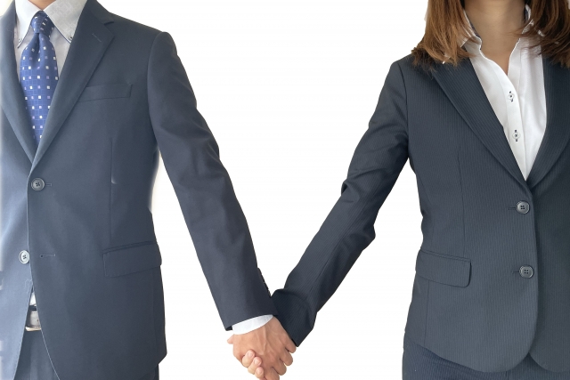 同期との社内恋愛を成功させるための「鉄則」