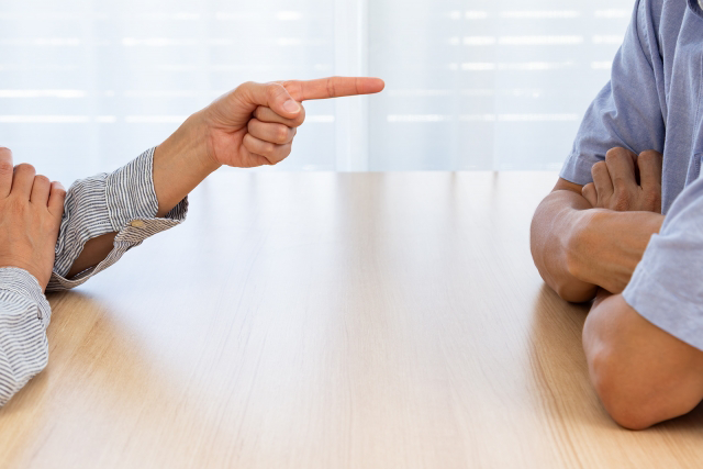 「天邪鬼」のよくある行動パターン