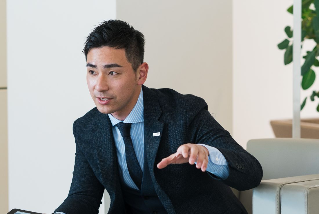 束縛する男性の心理とは？