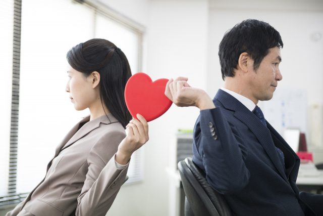 なぜ「職場恋愛」の嫉妬は、他の恋より苦しいのか？