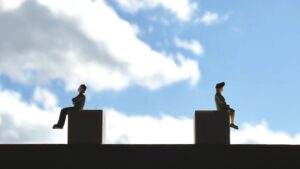 別れ話を保留中の男性心理とは？決断を先延ばしにする理由と返事を待つ目安期間