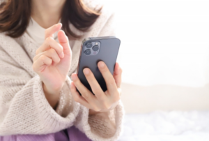 初デート後のLINEは当日送る！【コピペOKの例文あり】好印象な書き方とNG例も解説