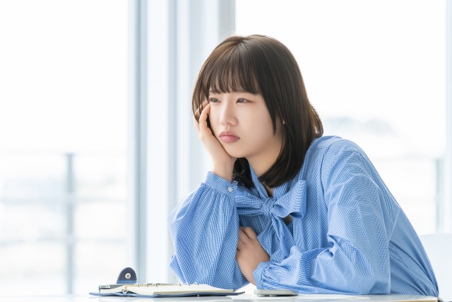 放置は危険？現状維持バイアスが婚活にもたらすデメリット