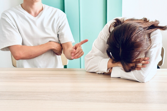 モラハラ男に狙われやすい女性の特徴