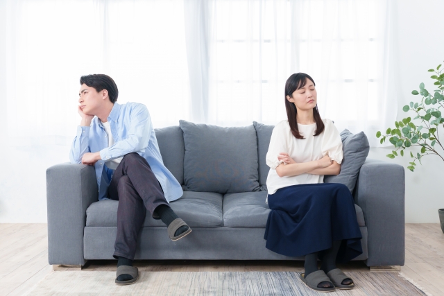 なぜ起きる？蛙化現象の心理的なメカニズムと原因