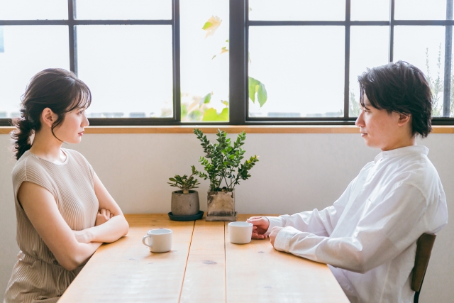 怒ると怖い彼女。その主な原因と女性心理