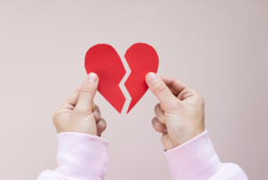 【発言にモヤっと】無神経な人の特徴とは？恋愛・婚活での見極めポイント