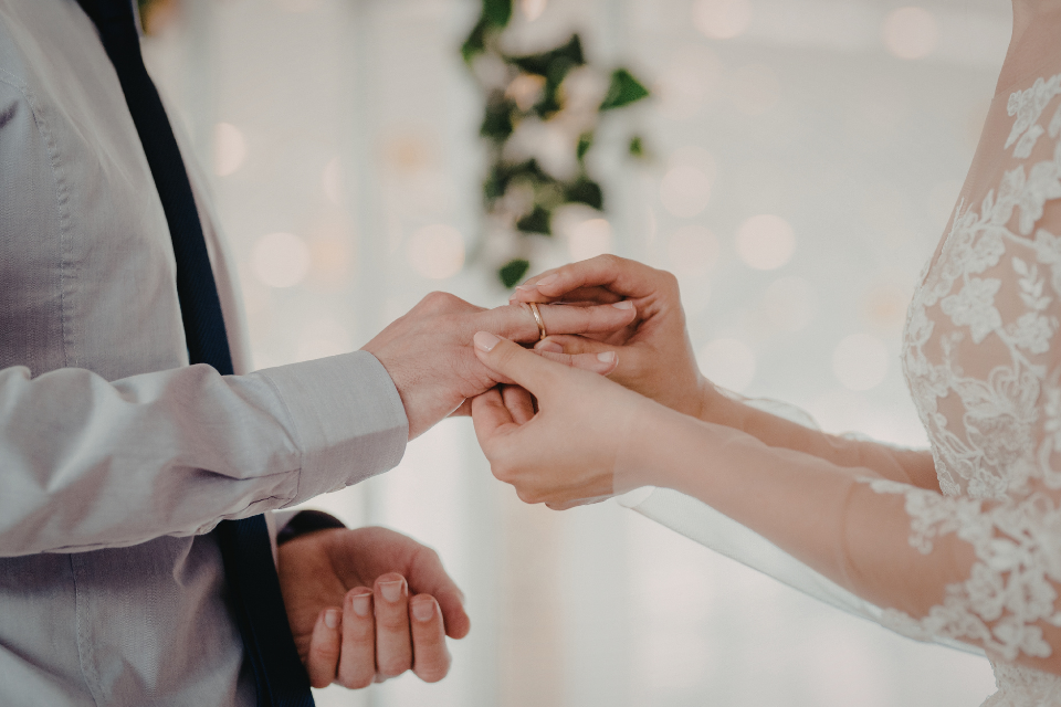 もしもヒモ男と結婚するとどうなる？【考えられるリスク】