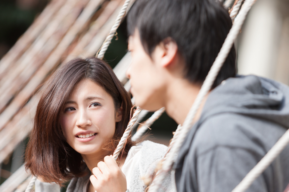 なぜ女性は「友達としてしか見れない」と感じるのか