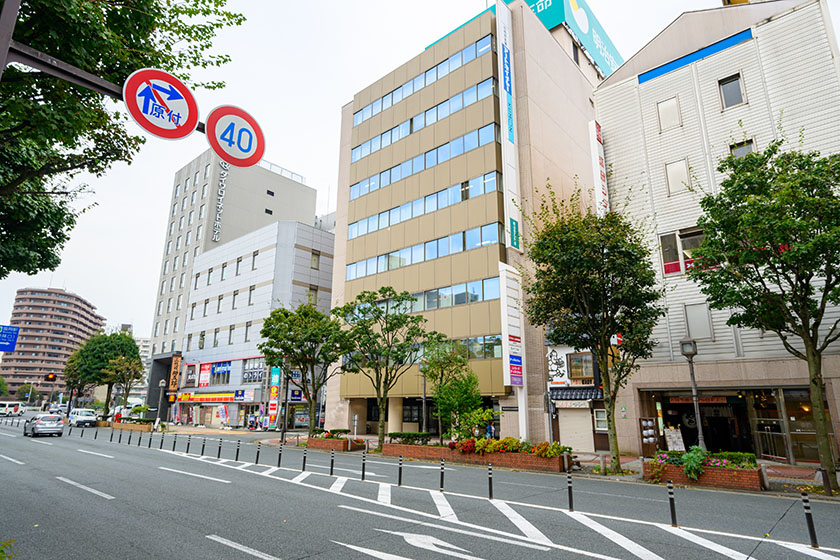 ツヴァイ盛岡店の外観