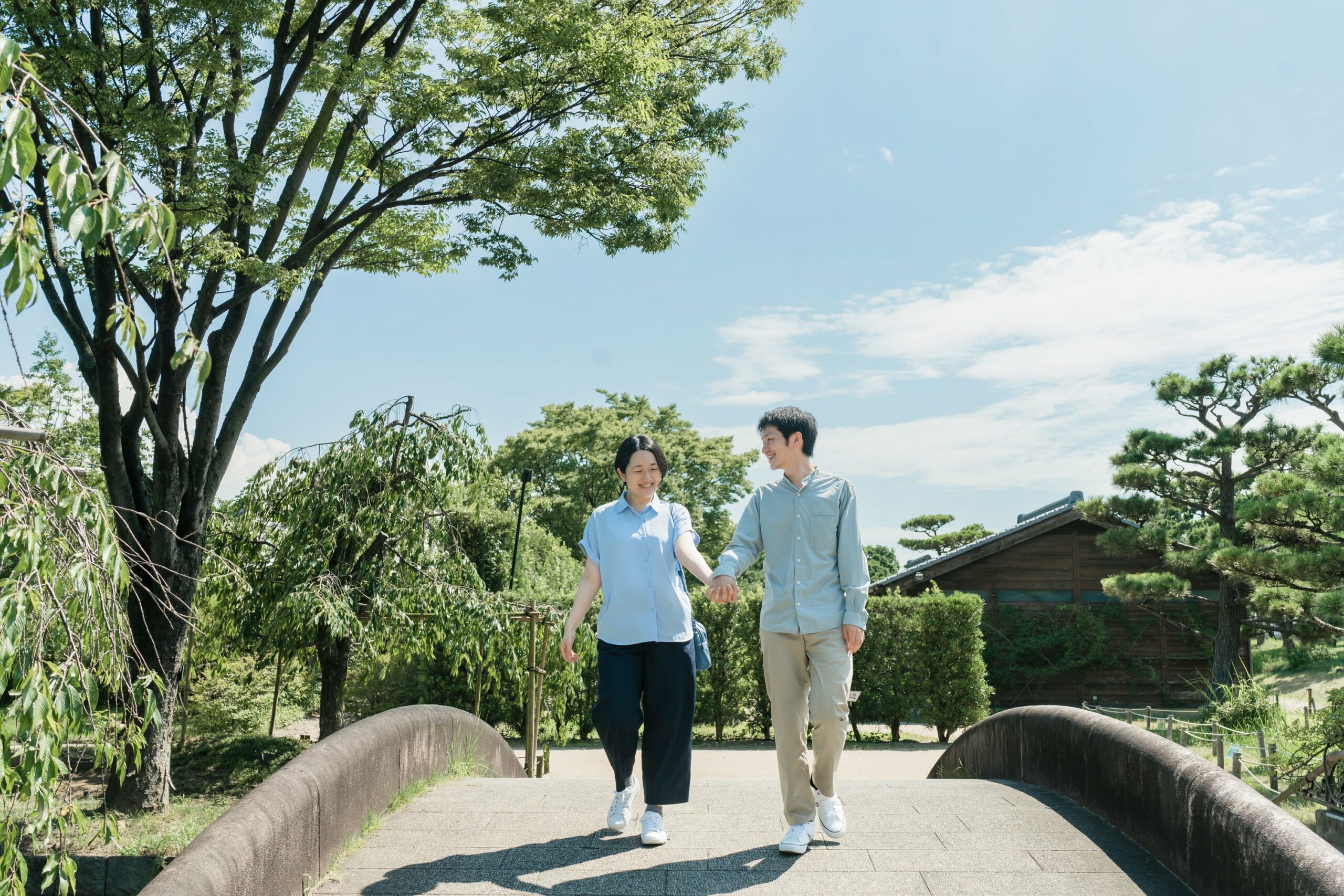 読書が共通の趣味で惹かれ合った2人。相談所で初めて会った人とそのままゴールイン！