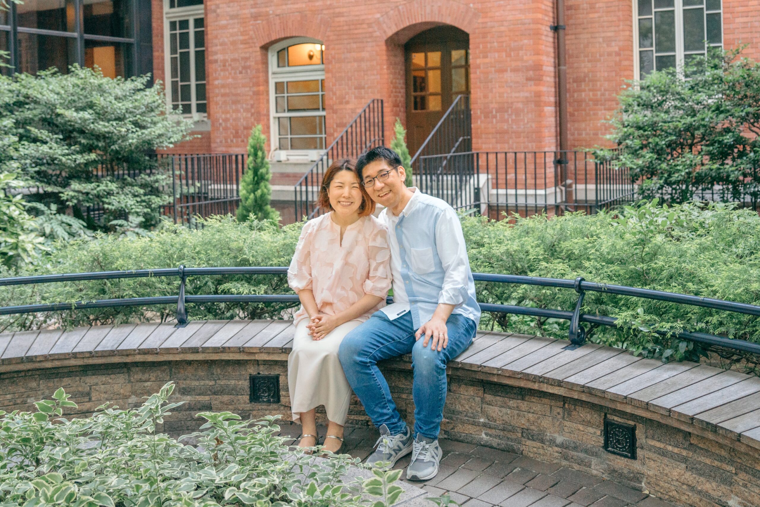 趣味の一致から、一番の味方へ。40代の二人が見つけた「自然体でいられる」結婚のかたち