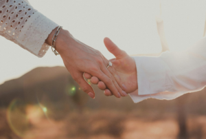 結婚相談所の「仮交際」「真剣交際」とは？違いと疑問をQ＆Aで解決！